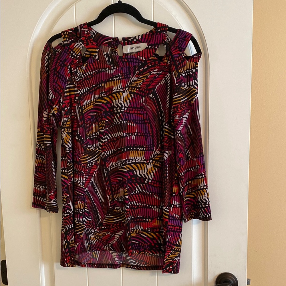 Jones Studio Red and Pink Asymmetrical Blouse with Cut Out Design